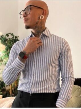Slim Fit Blue & White Stripe Men's Dress Shirt